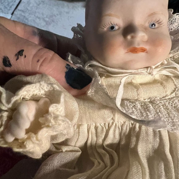 Antique original baby doll 1920s German bisque porcelain/ fabric 12”x5” Japan - Picture 7 of 8